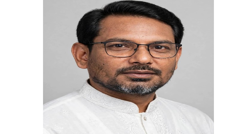 অস্ত্র নয়,ভাত চাই; যুদ্ধ নয়,কাজ চাই; ধ্বংস নয়,শান্তি চাই 